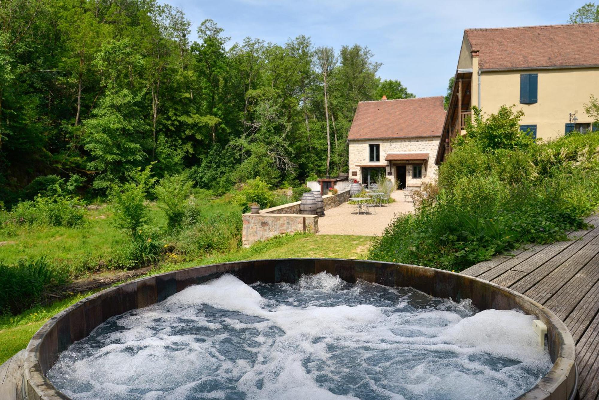 Moulin Des Templiers Hotel & Spa Pontaubert Exterior photo